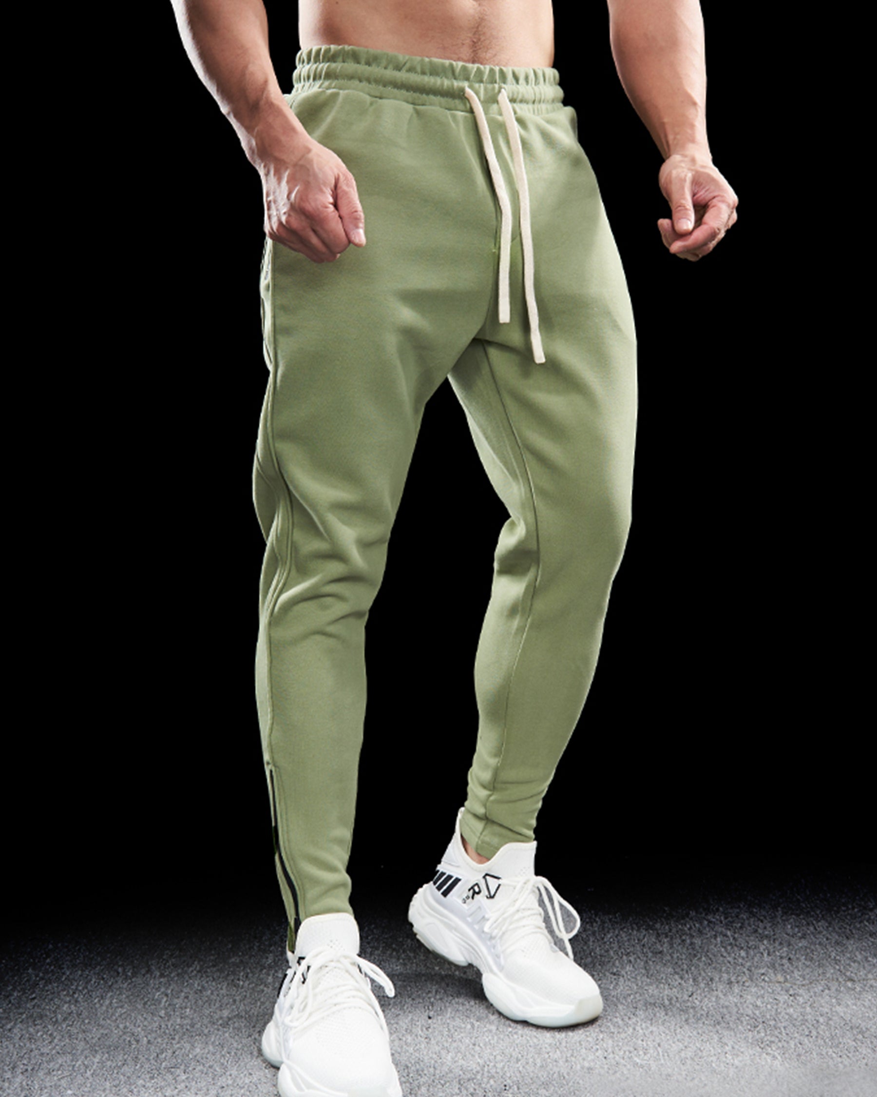 Men's Tapered Joggers with Zip Pockets