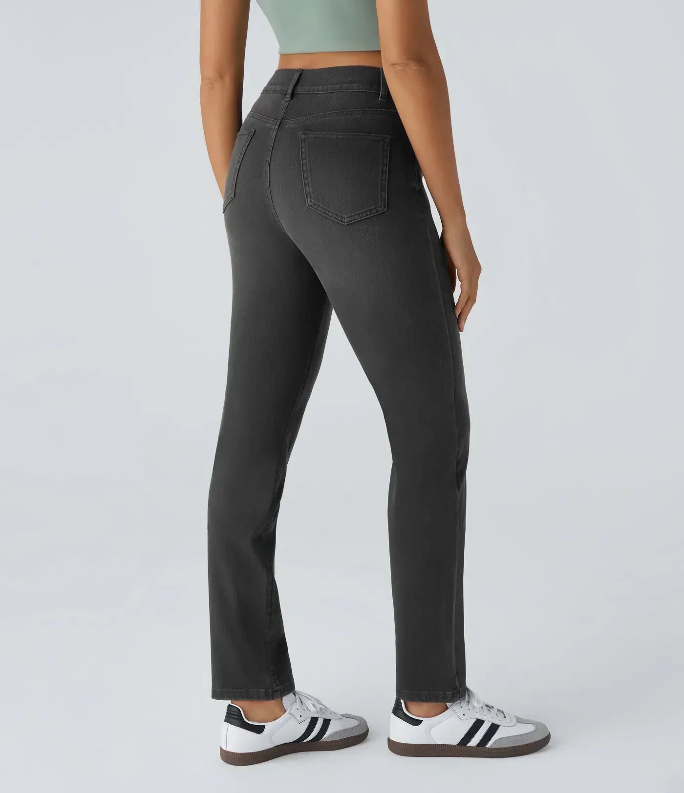 Jean droit avec ceinture élastique à enfiler