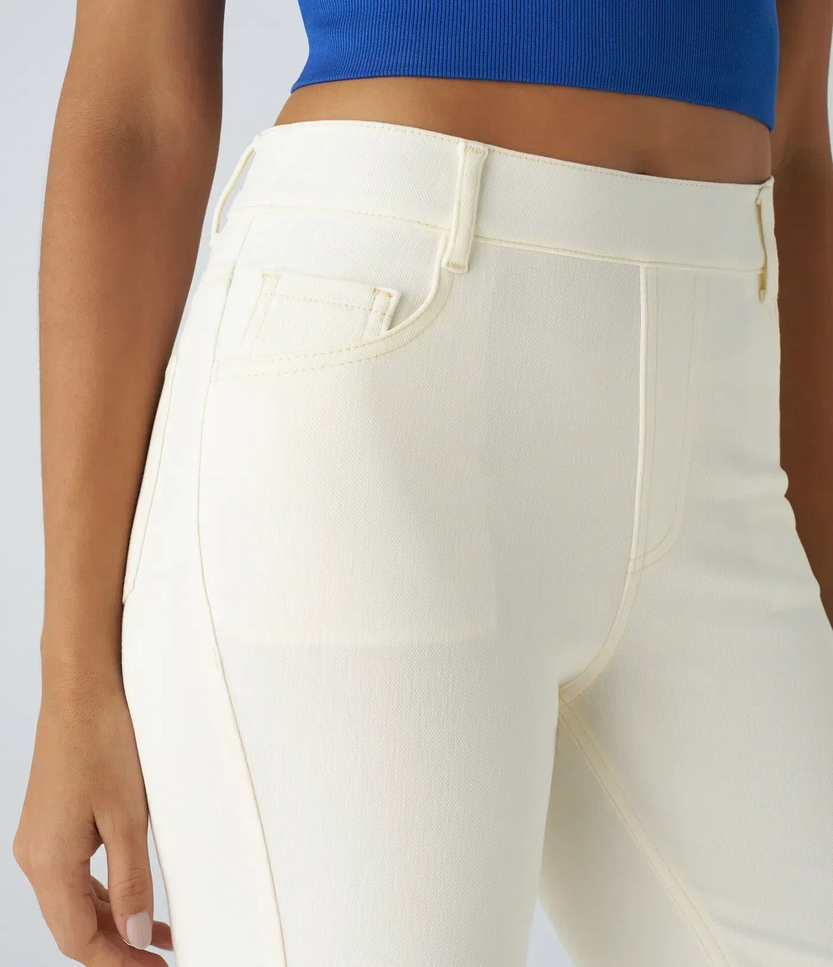 Jean droit avec ceinture élastique à enfiler