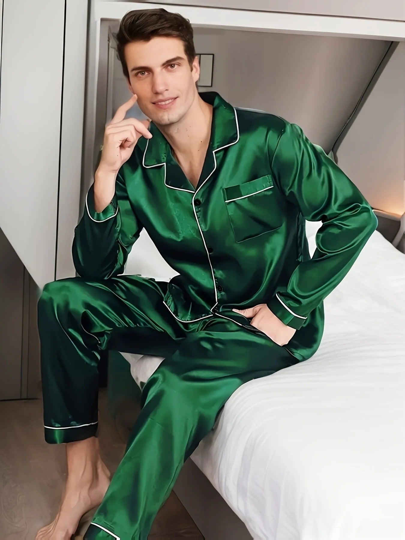 Ensemble de pyjama pour homme en satin avec chemise à manches longues