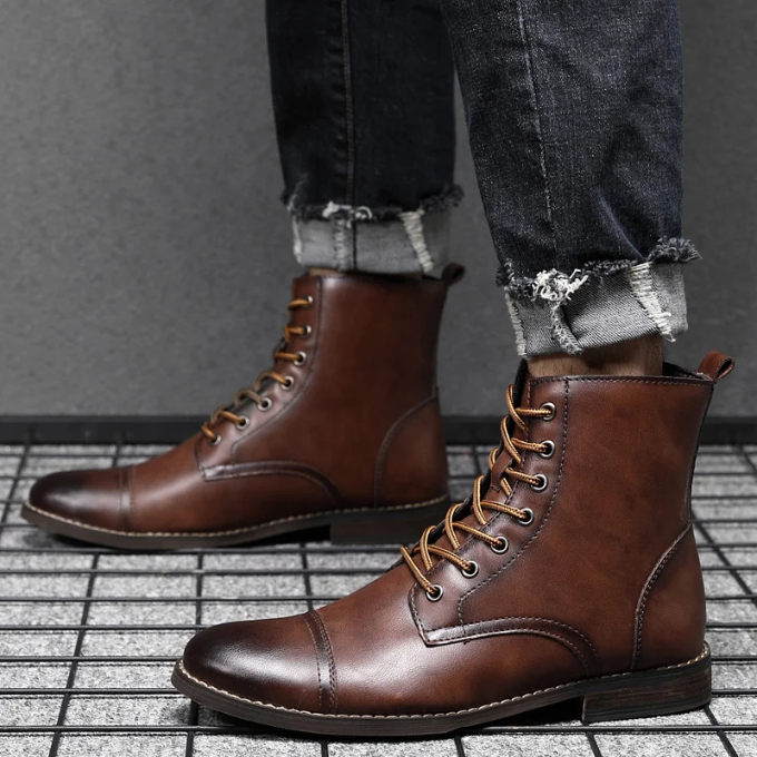 Men's Lace-Up Ankle Boots | Black Leather