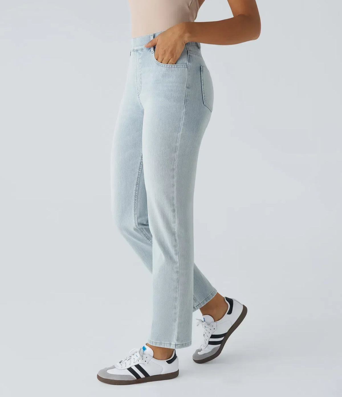 Jean droit avec ceinture élastique à enfiler