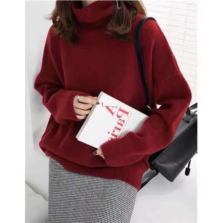 Women's Oversized Roll Neck Knitted Jumper