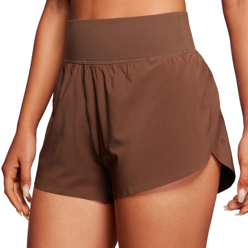 Short de running taille haute pour femme avec ourlet fendu