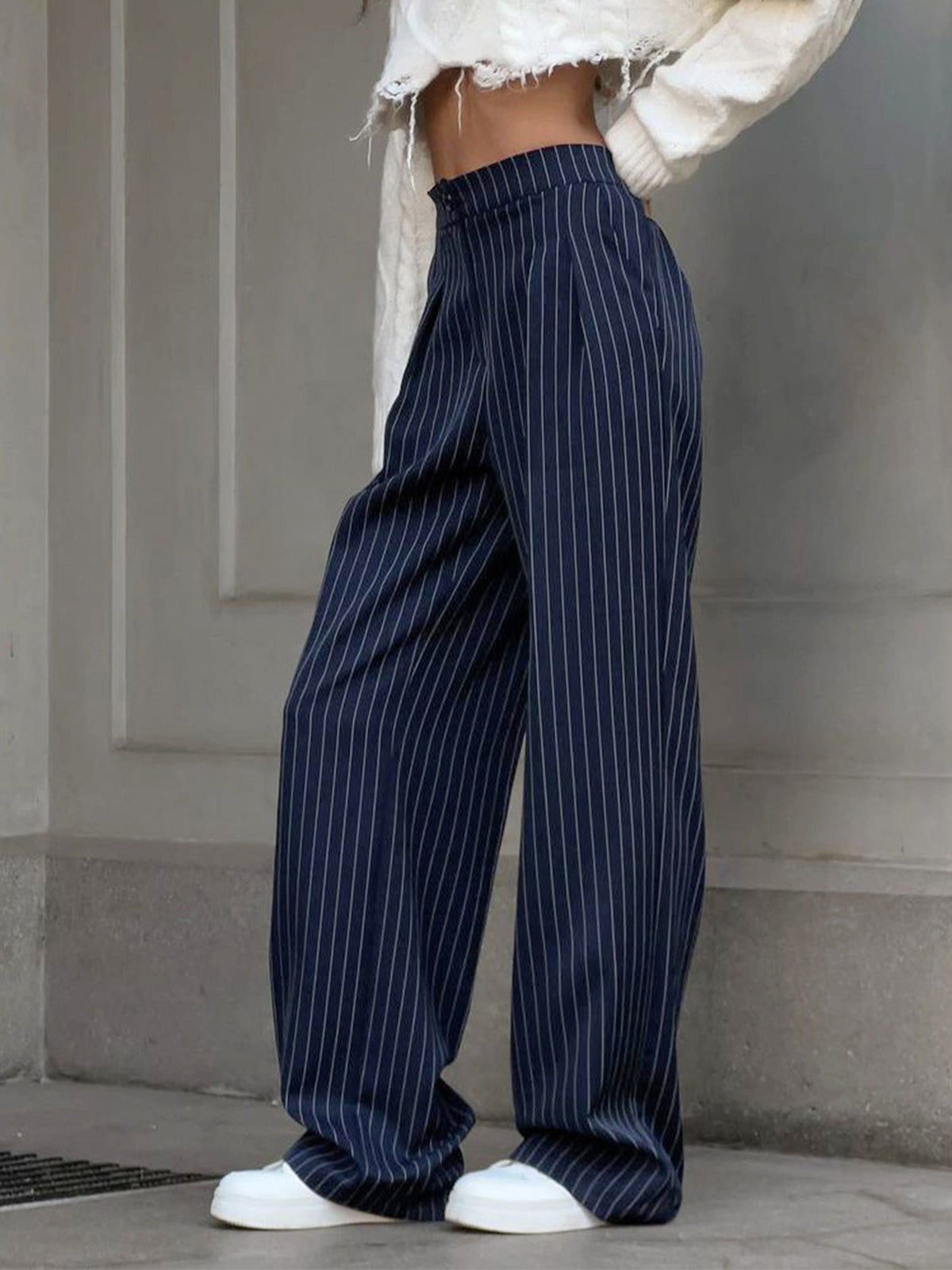 Pantalon femme taille haute à fines rayures, jambe large