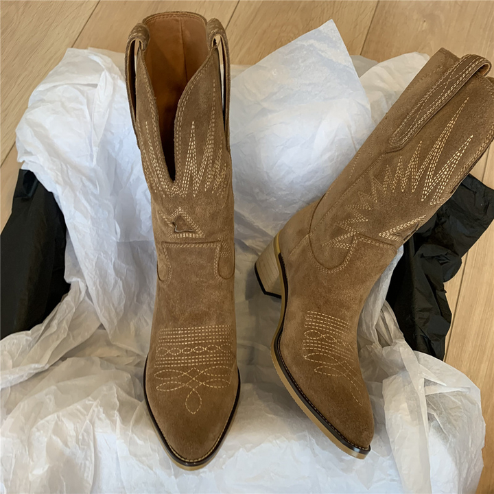 Embroidered Western Boots with Side Zip and Pointed Toe