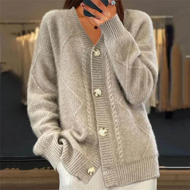 Cardigan en maille torsadée à col V et boutons pour femme