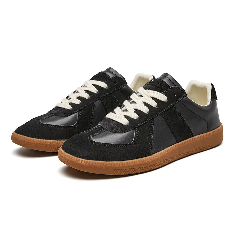 Men's Classic Lace-Up Casual Trainers
