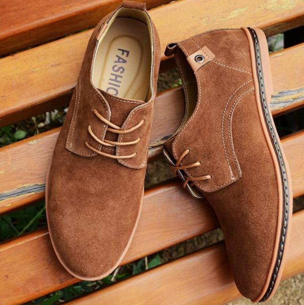 Men's Suede Lace-Up Derby Shoes with Contrast Sole