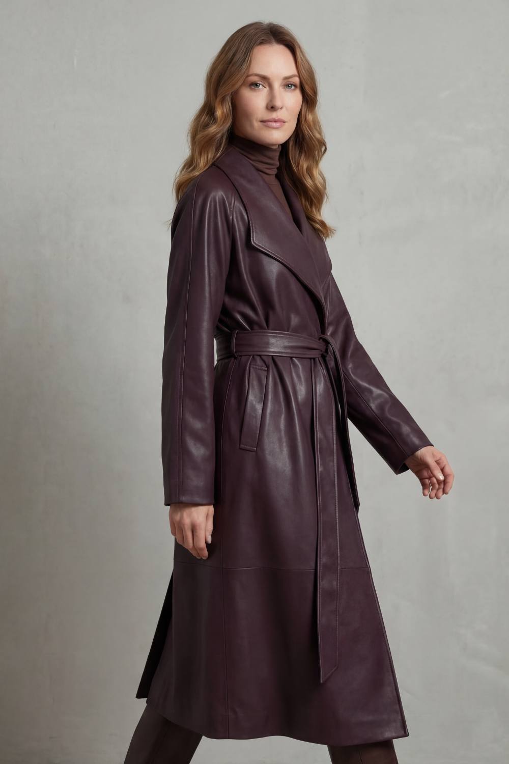 Trench-coat ceinturé pour femme en similicuir