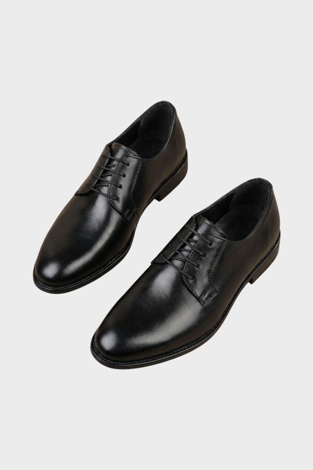 Leather Oxford Shoes with Cap Toe