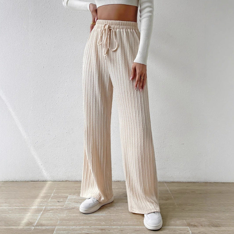 Pantalon côtelé pour femme à jambes larges et cordon de serrage