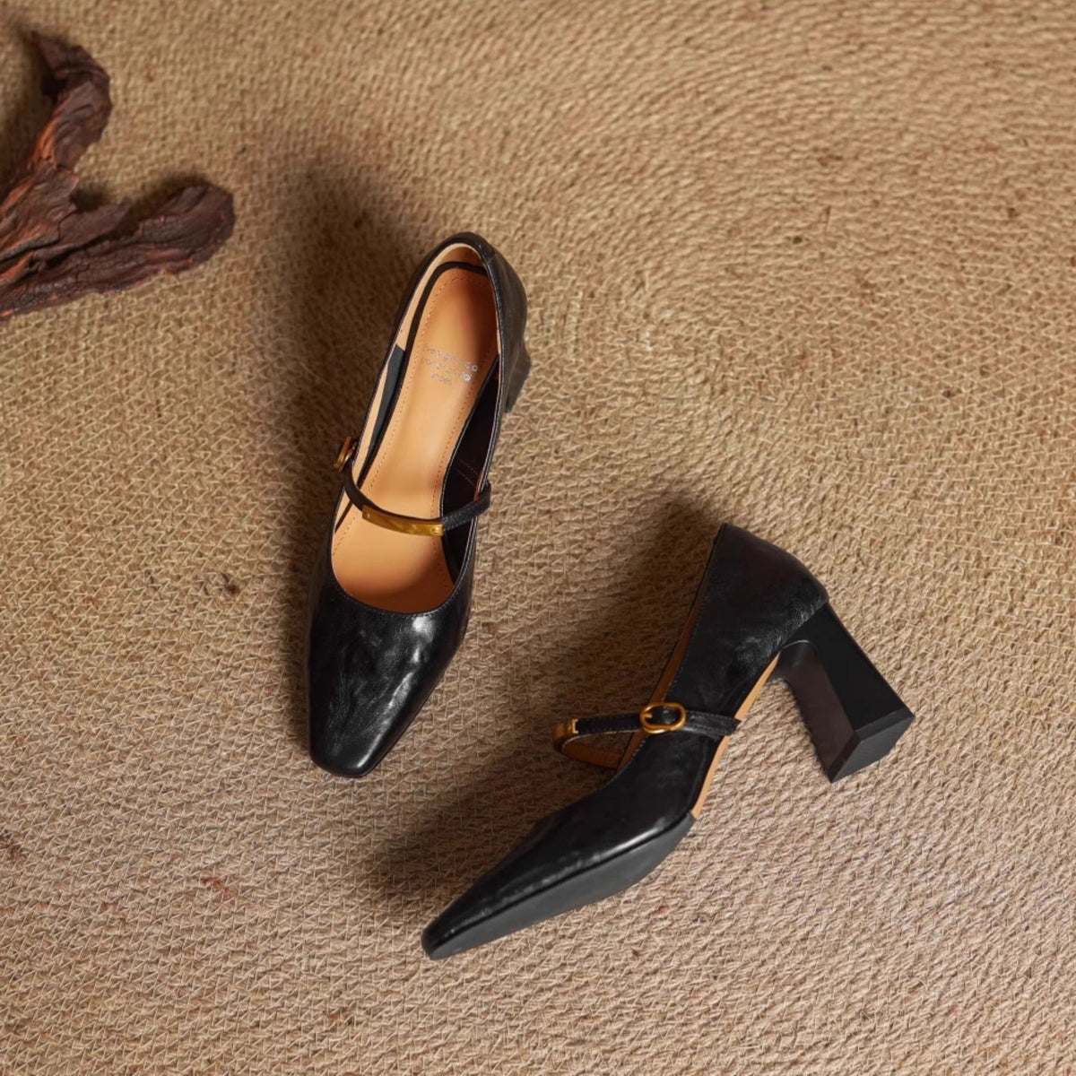 Escarpins pour femmes à brides style Mary Jane et talon carré