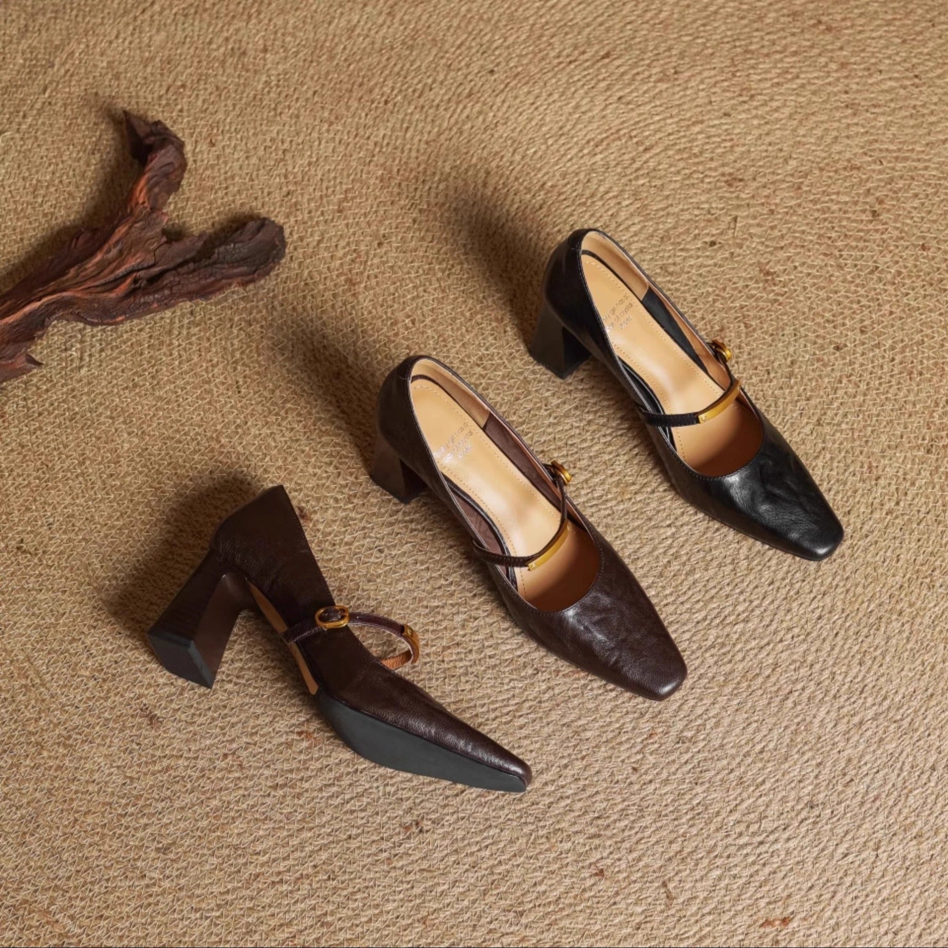 Escarpins pour femmes à brides style Mary Jane et talon carré