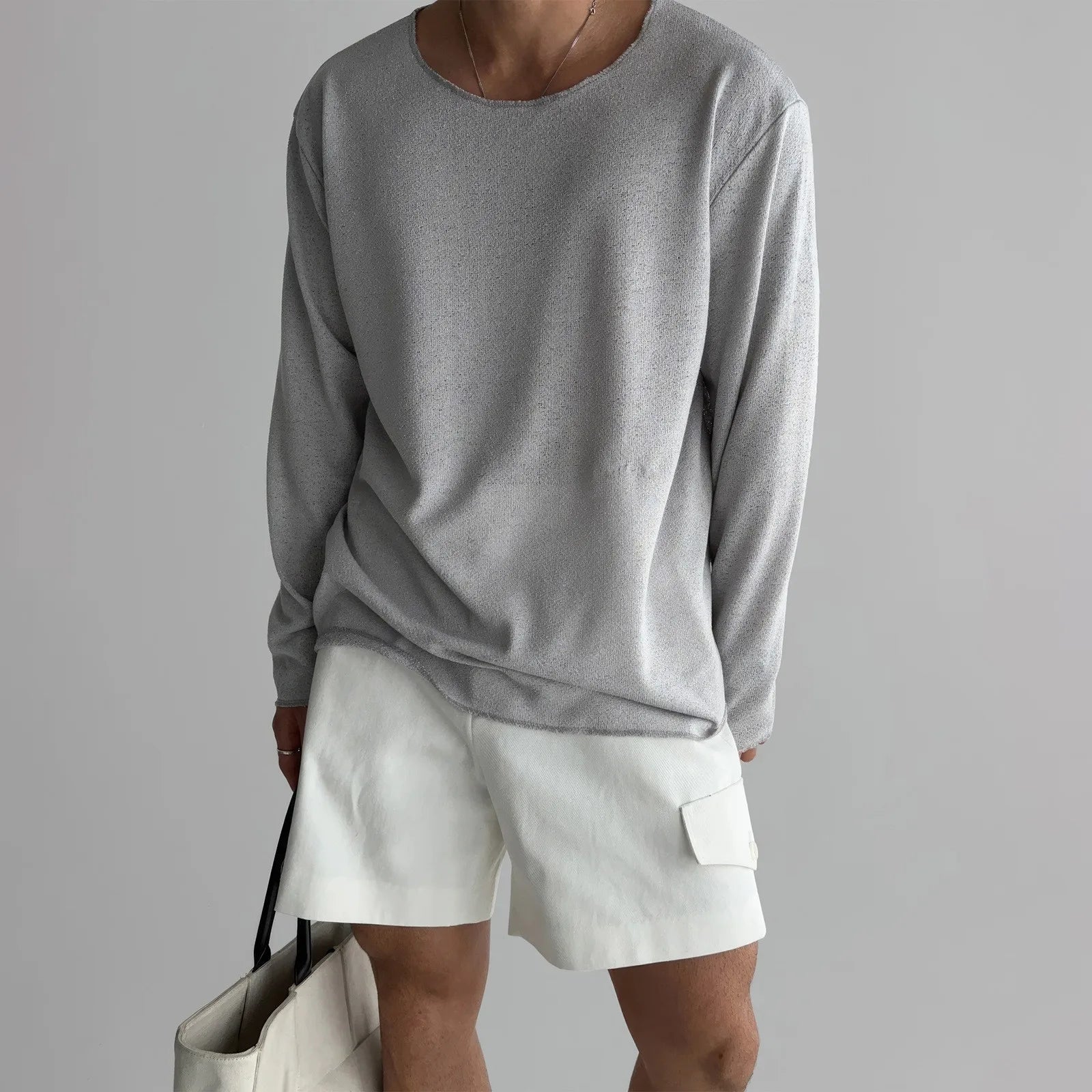 Lightweight Knit Pullover with Relaxed Fit and Round Neck