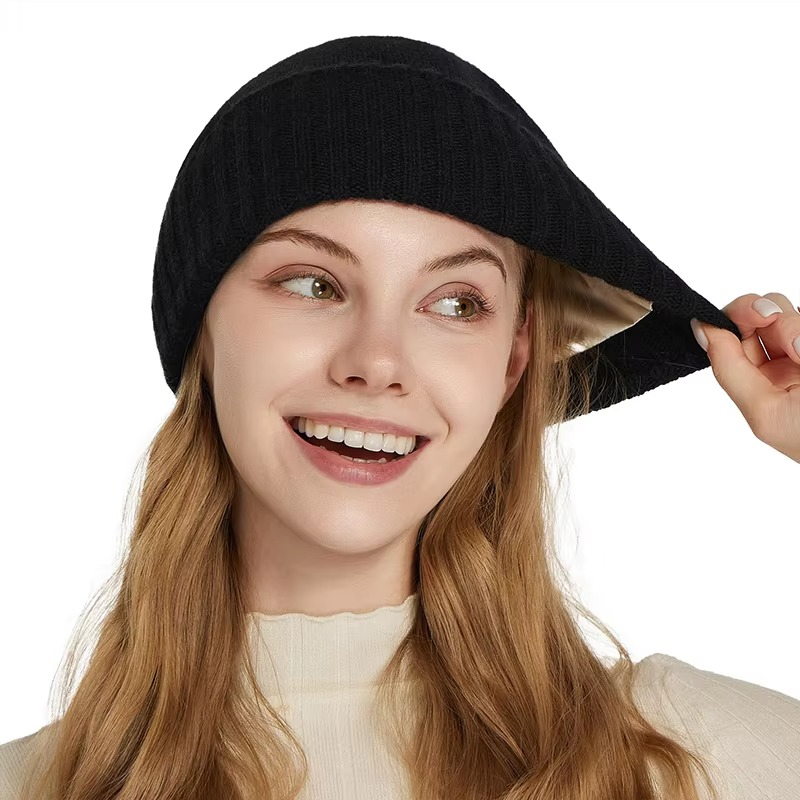 Women's Pure Wool Beanie | Satin-Lined Winter Hat