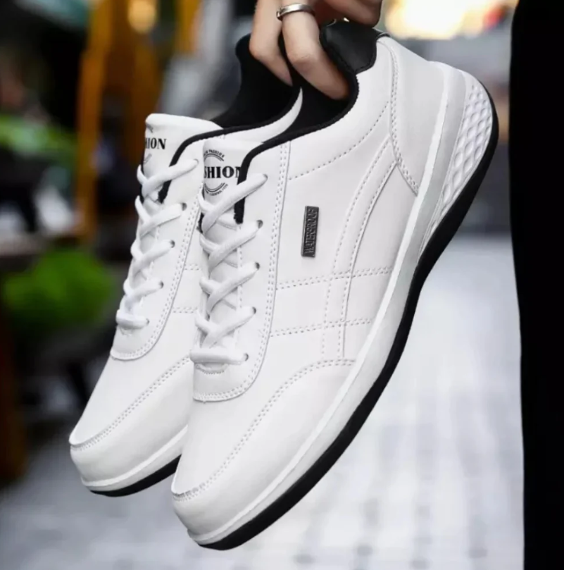 Men’s Lace-Up Casual Walking Trainers