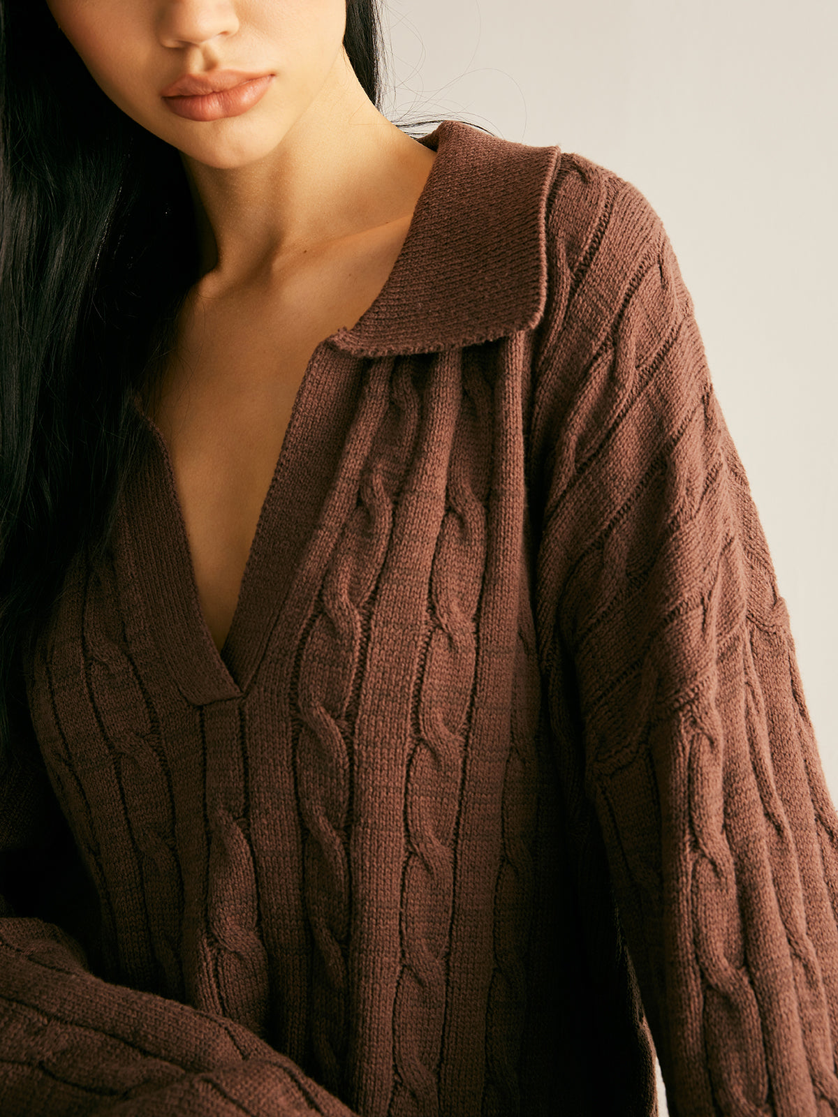 Women’s Collared V-Neck Cable Knit Jumper