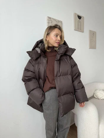 Veste matelassée oversize à capuche pour femme