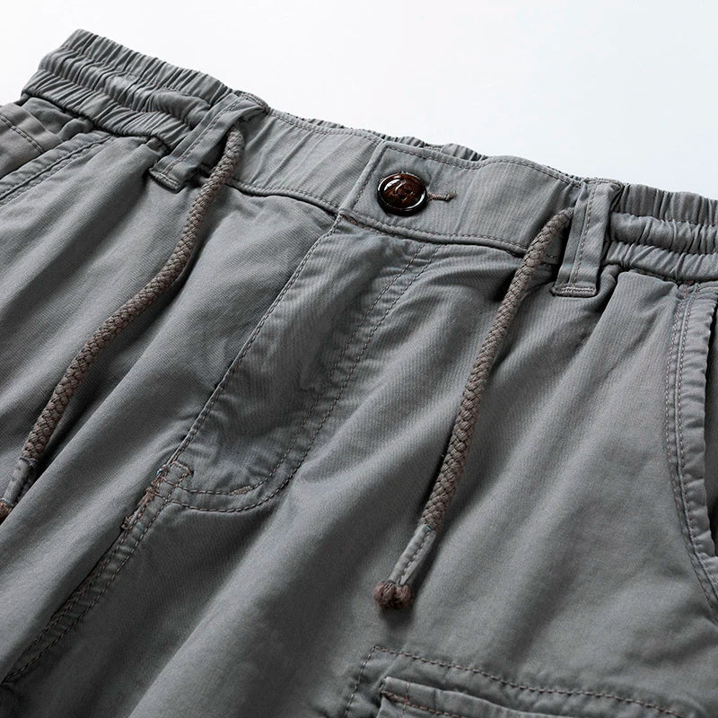 Men's Cargo Shorts with Belt and Multiple Pockets