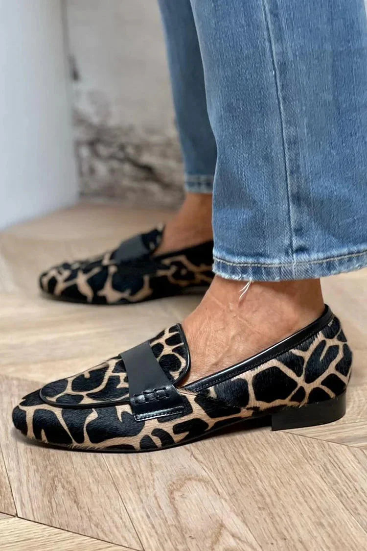Damskie mokasyny w panterkę | Płaskie wsuwane buty