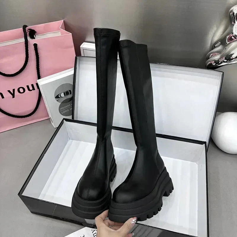 Bottes de cowboy noires pour femme montant jusqu'au genou | Semelle crantée compensée