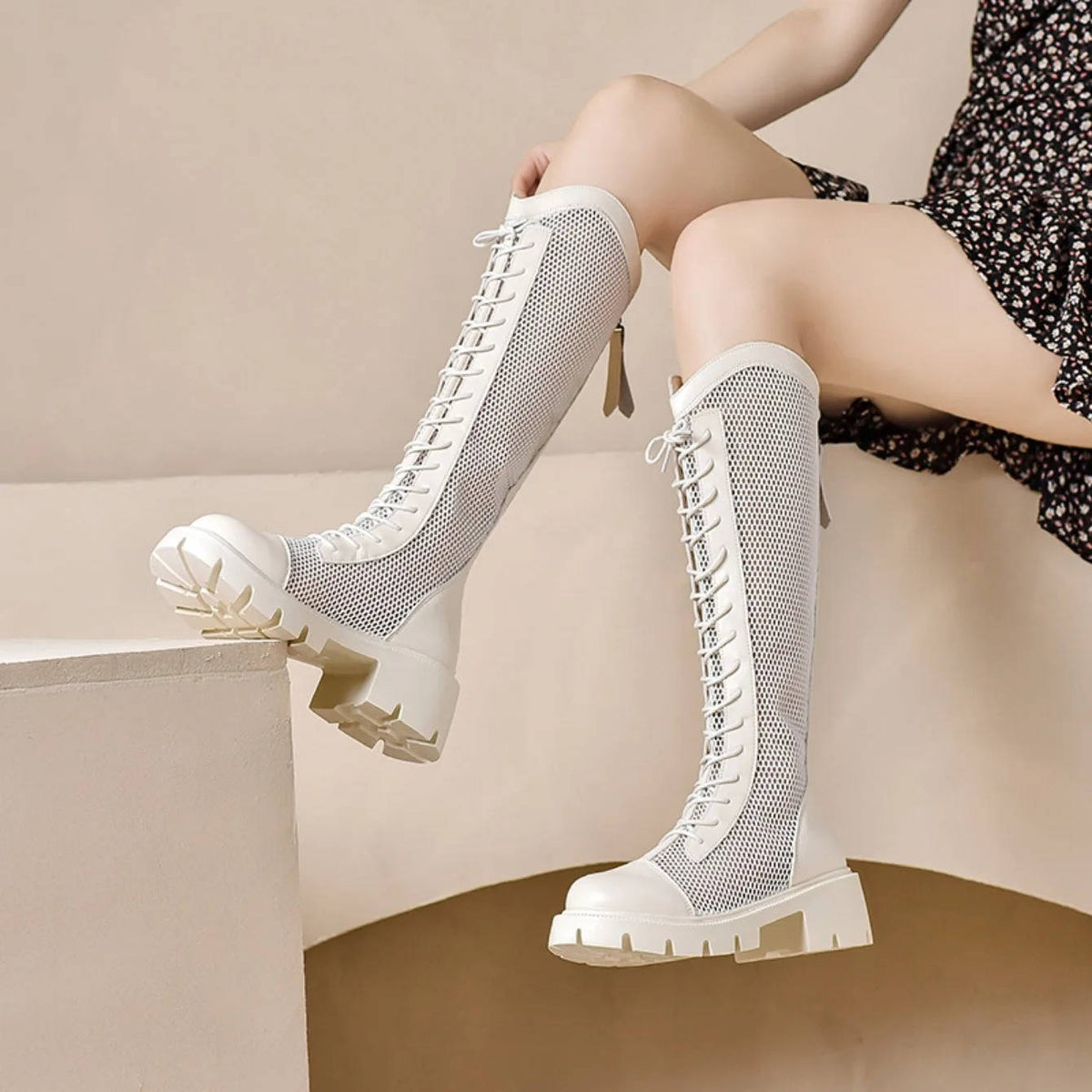 Women’s Knee-High Mesh Lace-Up Chunky Boots