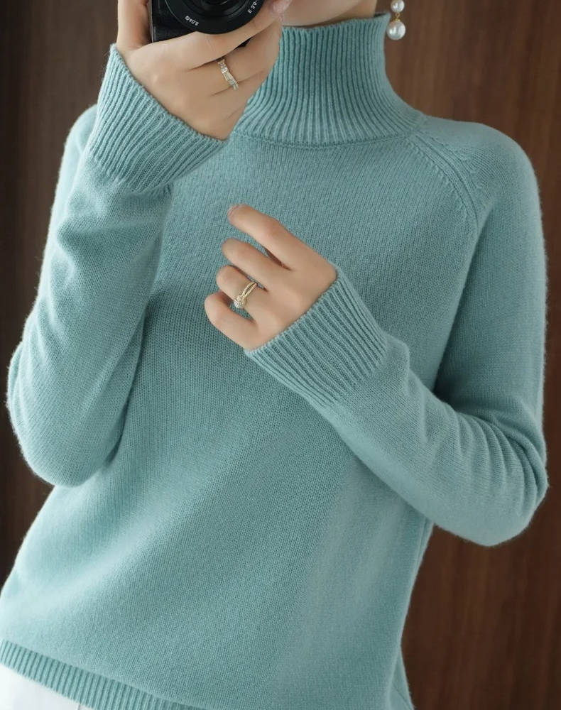 Women's Cashmere Turtleneck Jumper