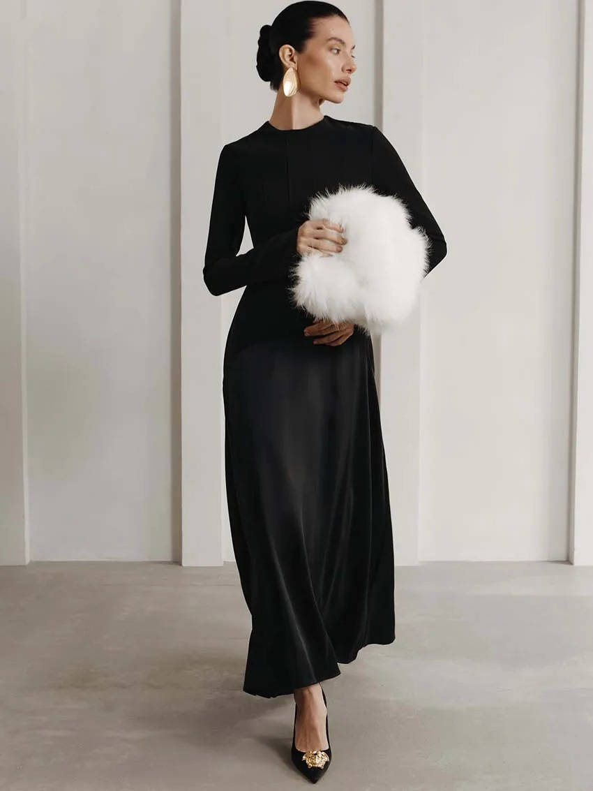 Robe longue noire à manches longues pour femme | Maille et satin