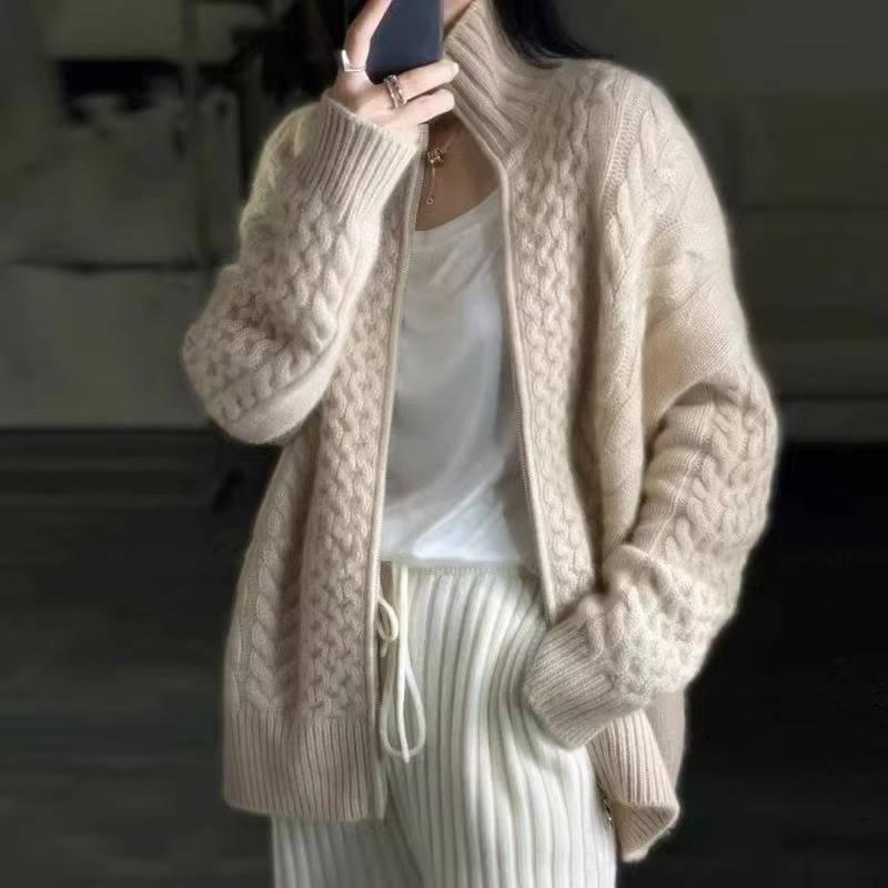 Women's Cable Knit Zip Up Cardigan