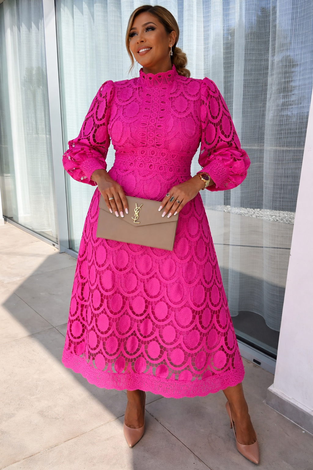 Robe midi en dentelle pour femme à col montant et manches longues