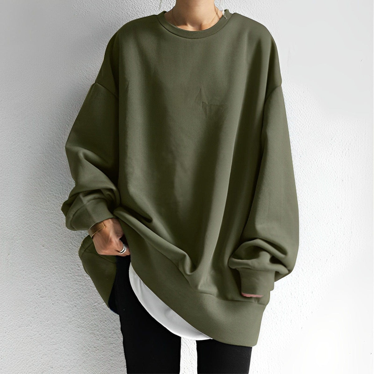 Women’s Oversized Crew Neck Sweatshirt