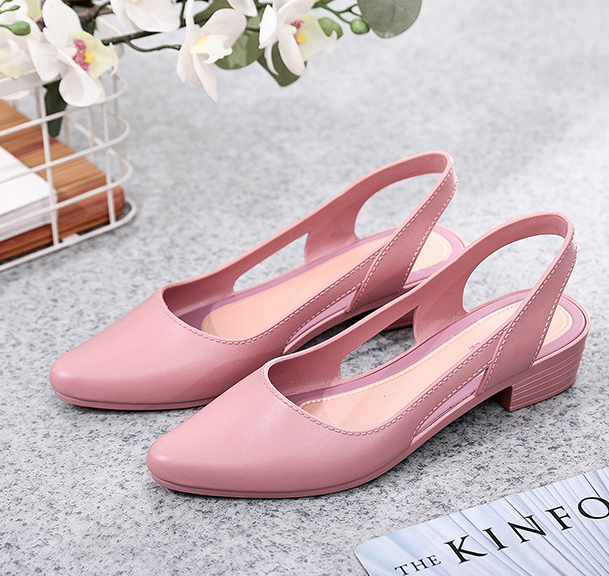 Slingback Pumps with Block Heel and Pointed Toe