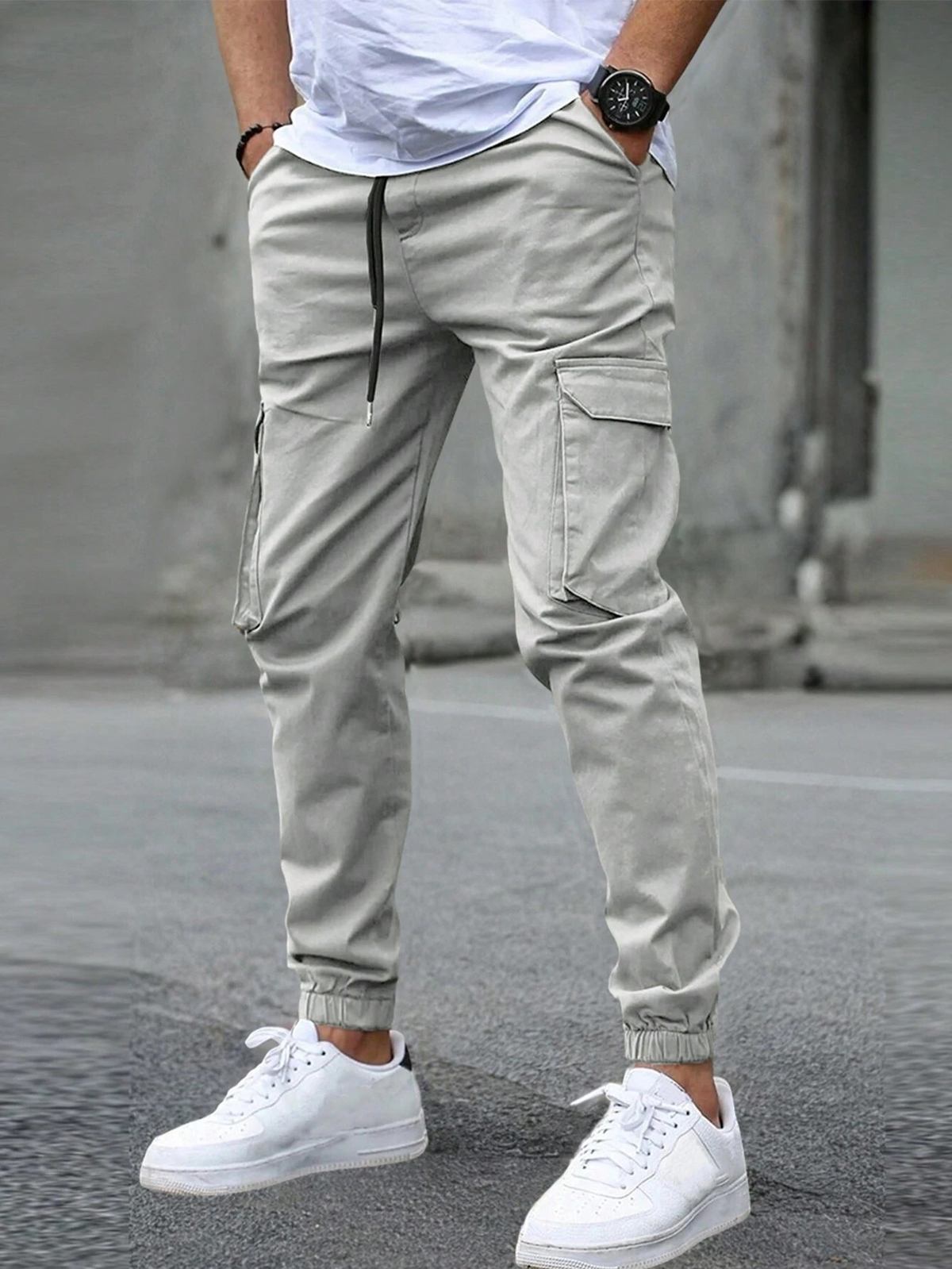 Men's Lightweight Cargo Joggers