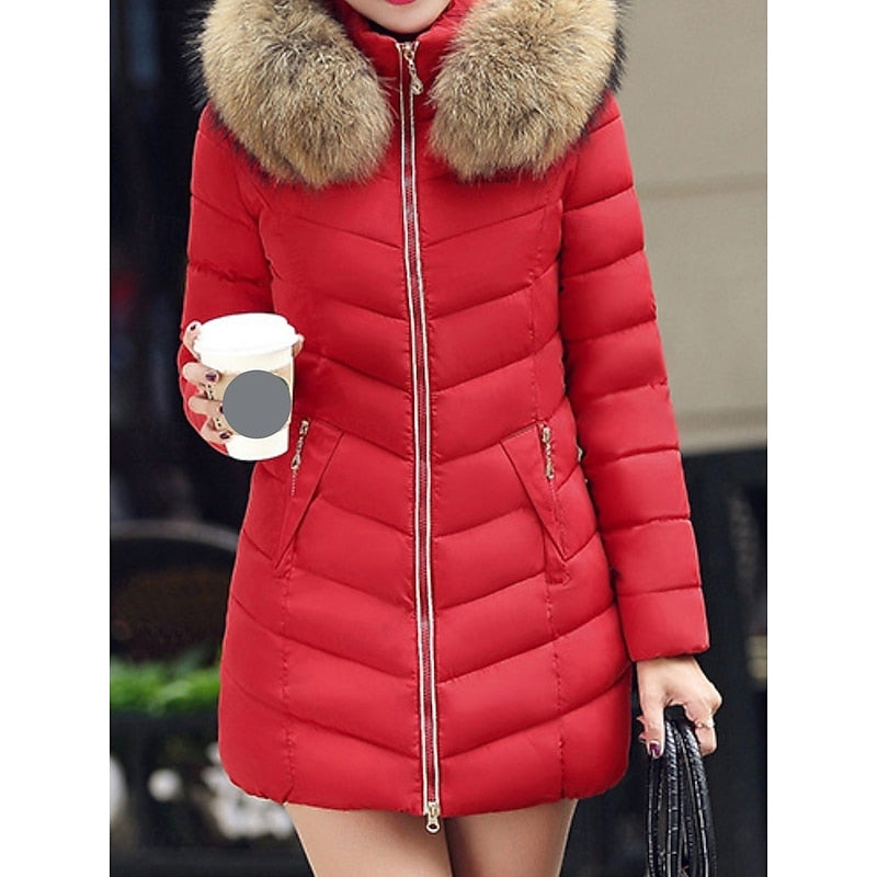 Parka matelassée pour femme avec capuche en fausse fourrure