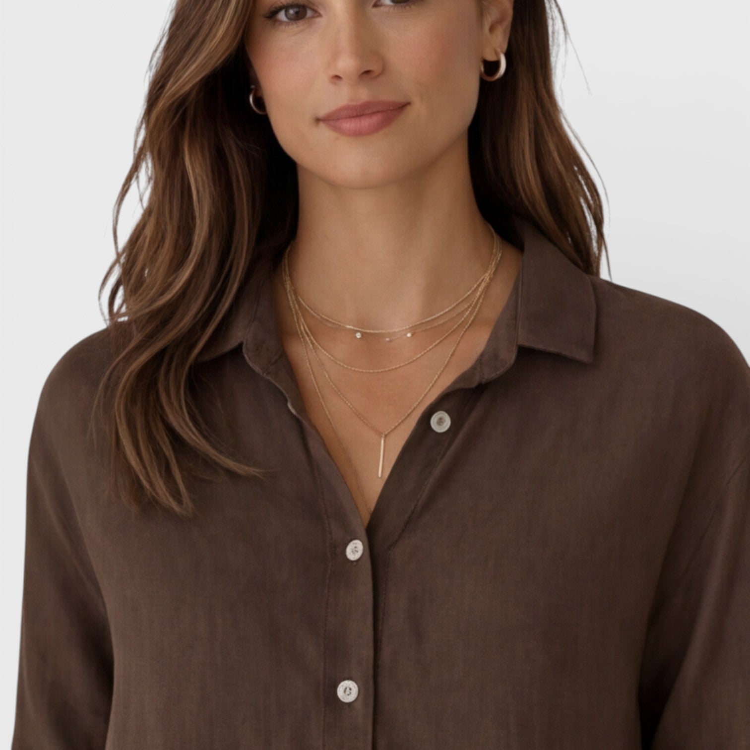 Linen Button-Up Shirt with Relaxed Fit and Roll-Up Sleeves