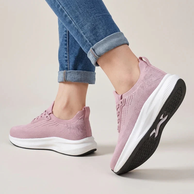 Men's Wide Fit Lightweight Walking Trainers