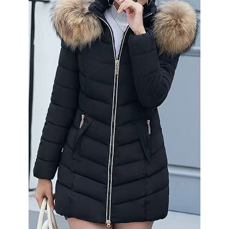 Parka matelassée pour femme avec capuche en fausse fourrure