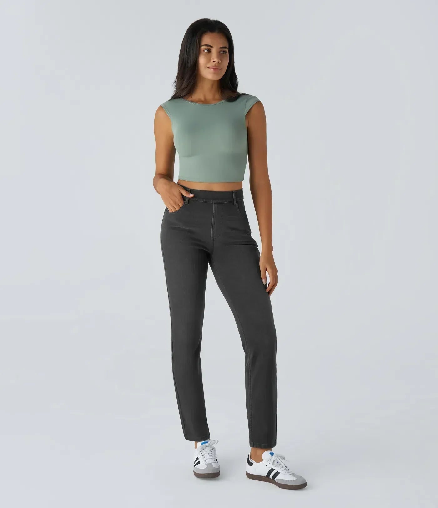 Jean droit avec ceinture élastique à enfiler