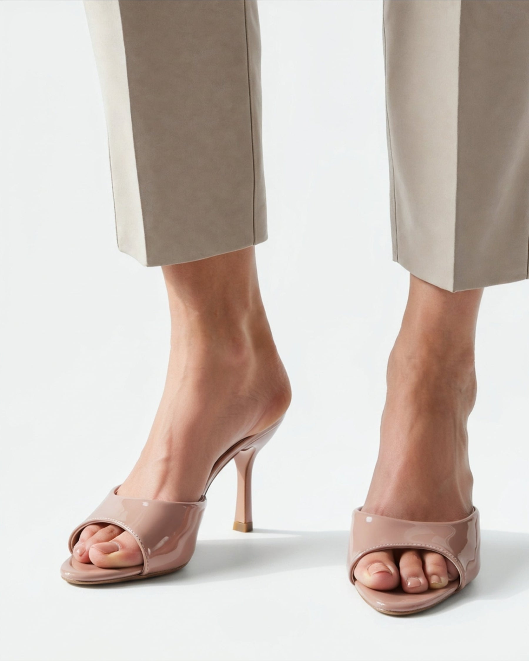 Women's Patent Pointed Toe Mule Heels
