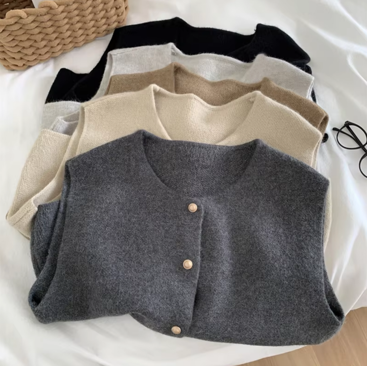 Women's Cable Knit Sweater Vest | Sleeveless Layering Top