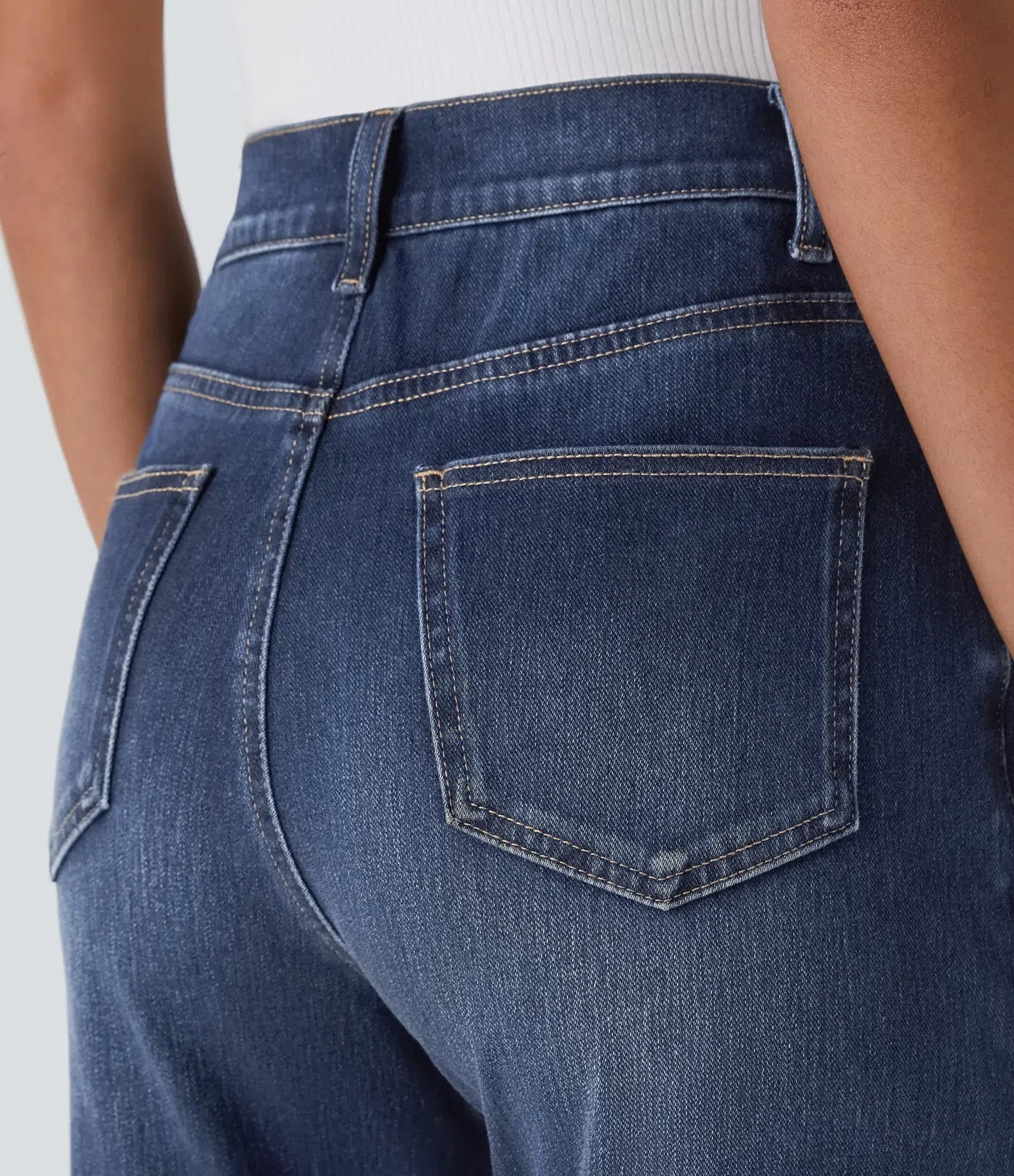 Jean droit avec ceinture élastique à enfiler