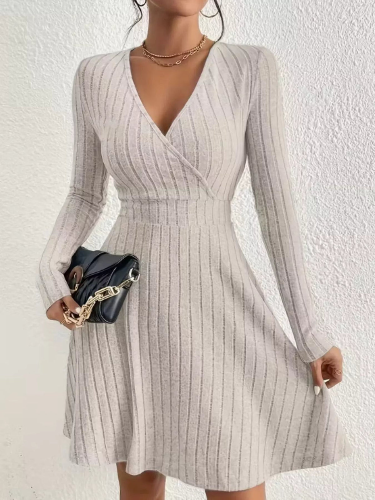 Robe courte côtelée cache-cœur pour femme avec jupe évasée