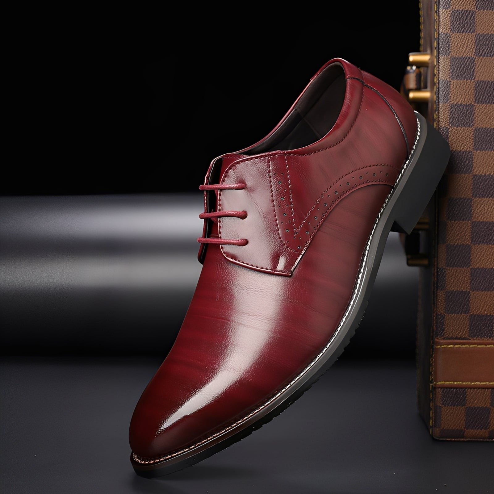 Men’s Lace-Up Derby Dress Shoes