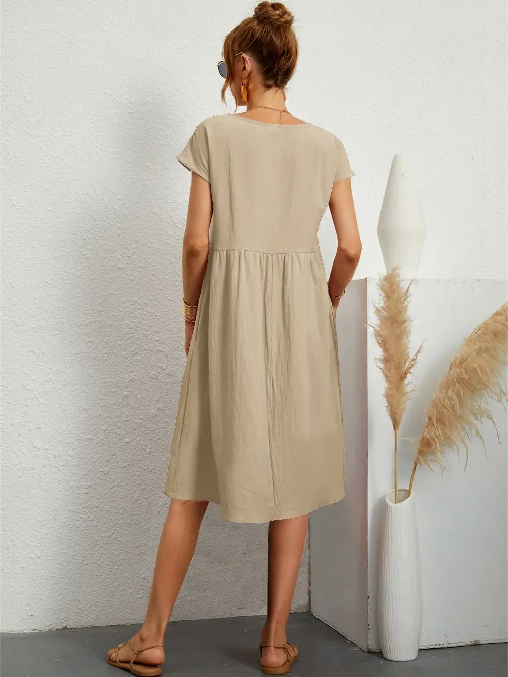 Relaxed Midi Dress with Dolman Sleeves and Pockets