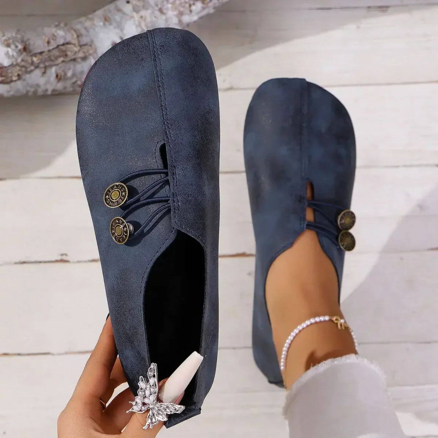 Women's Vintage Button Detail Slip-On Comfort Loafers