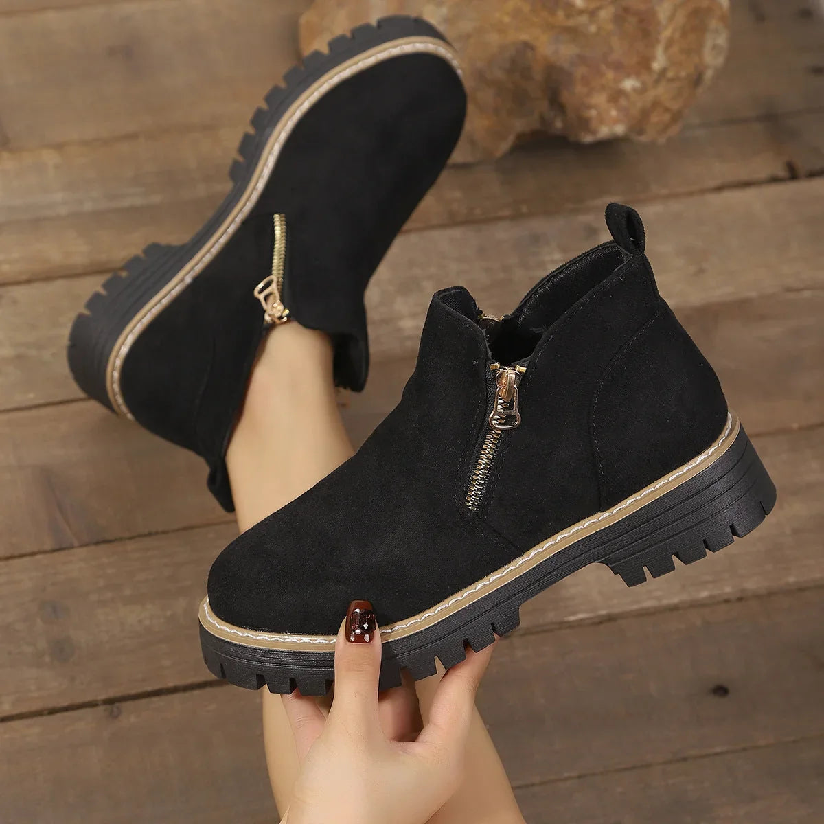 Bottines à fermeture éclair et semelle épaisse pour femme