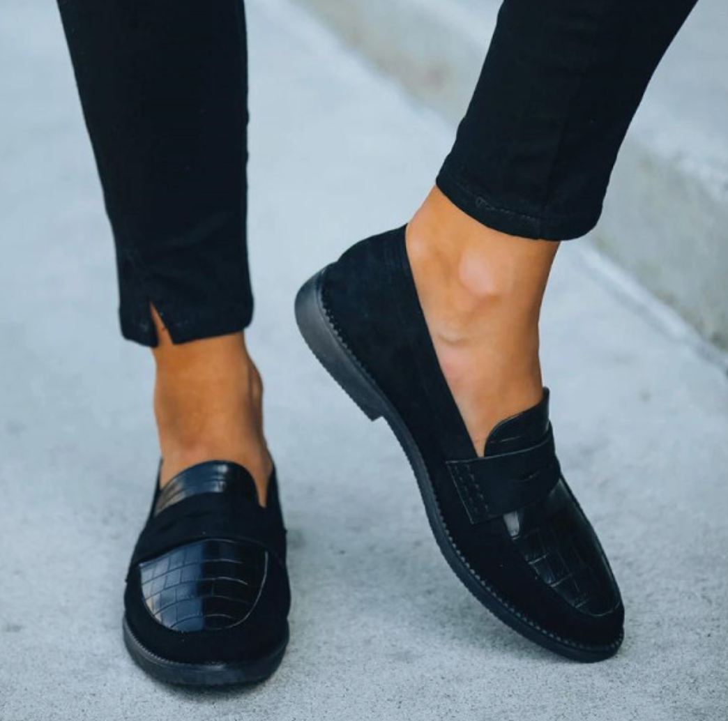 Women's Croc Detail Penny Loafers