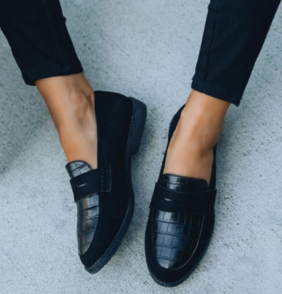 Women's Croc Detail Penny Loafers