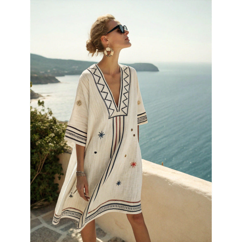 Embroidered Kaftan Dress with V-Neck and Wide Sleeves